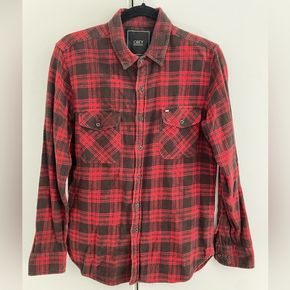 Obey red flannel size small